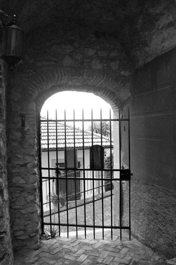 Casa Chiara Daire Castiglione Chiavarese Dış mekan fotoğraf